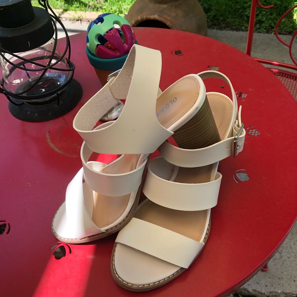 Old Navy sandals